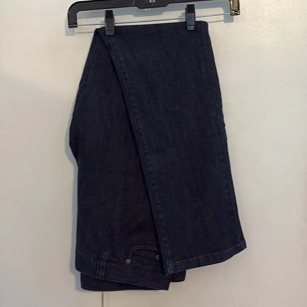 Vineyard Vines Dark Wash Straight Leg Jeans 16 NWT - Picture 7 of 10